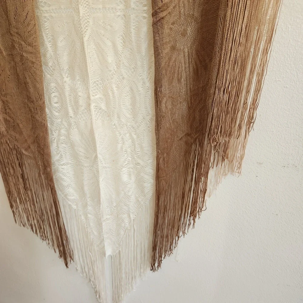 Vintage Floral Lace Fringed Triangle Shawl Brown Ivory Ombre Cowgirl Western
